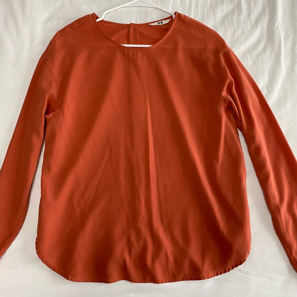 WORK TOP WITH BUTTONS